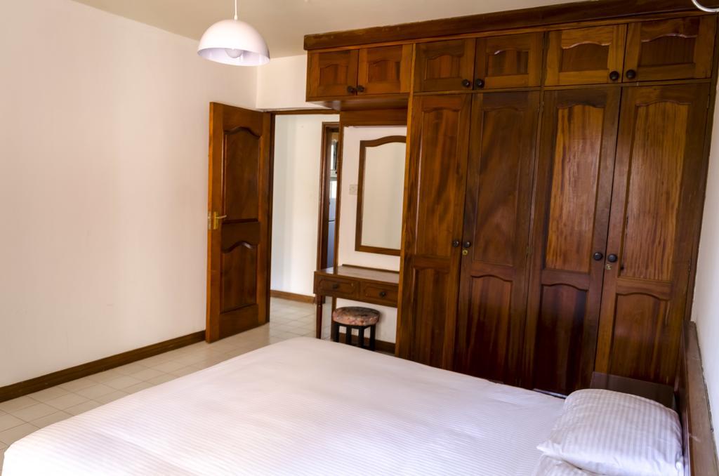 Golf Course Apartments Kampala Bagian luar foto